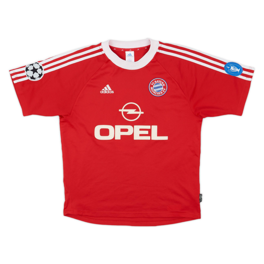 2001-02 FC Bayern Múnich Local